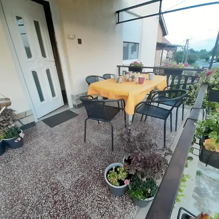 Tatil Evi Marta Nyaralo Fonyodon *