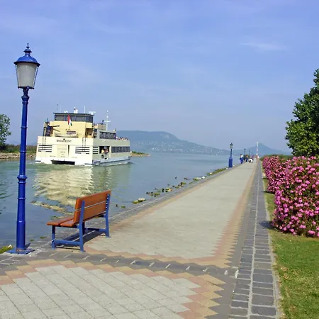 Tatil Evi Marta Nyaralo Fonyodon *